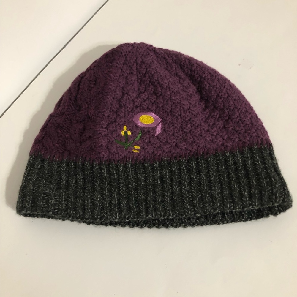 Mountain Hardwear Wool Blend Beanie
